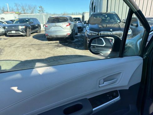 Used 2022 Toyota Sienna LE image 18