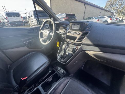Used 2020 Ford Transit Connect XL image 26