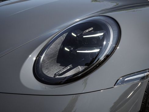 Used 2026 Porsche 911 GT3 RWD image 6