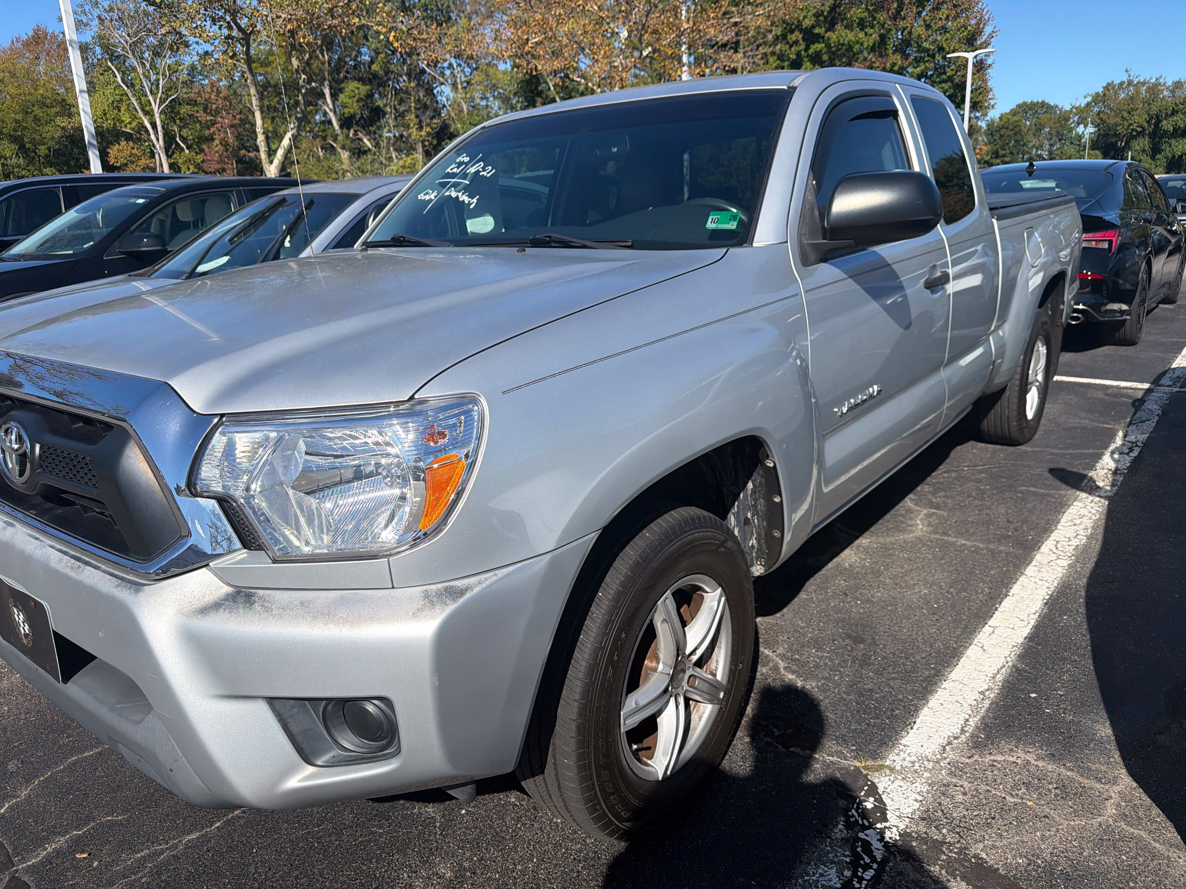 Used 2012 Toyota Tacoma 2WD Access Cab w/ SR5 Pkg image 6