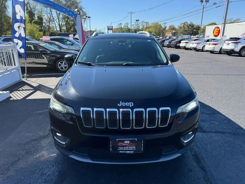 Used 2019 Jeep Cherokee Limited image 4