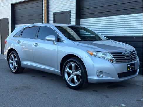 Used 2009 Toyota Venza AWD w/ Comfort Pkg image 11