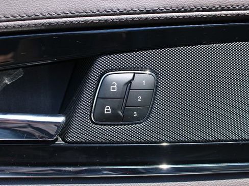 Used 2023 Lincoln Nautilus Reserve w/ Monochromatic Package AWD/4WD image 12