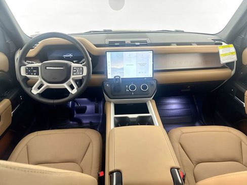 New 2026 Land Rover Defender 130 X-Dynamic SE image 21