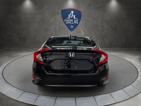 Used 2017 Honda Civic EX image 4