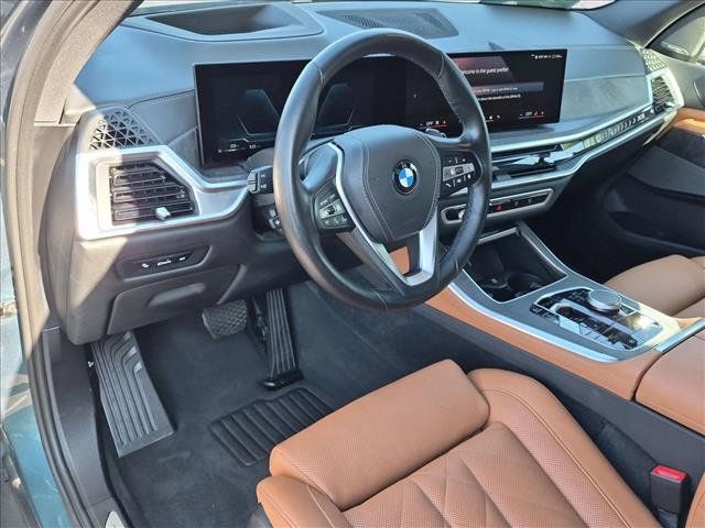 Certified 2024 BMW X5 xDrive40i w/ Premium Package AWD/4WD image 10