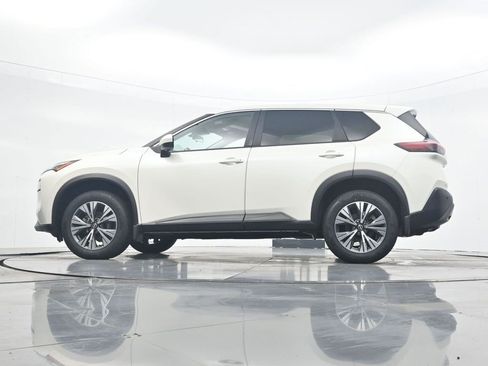 Used 2023 Nissan Rogue SV AWD/4WD image 33