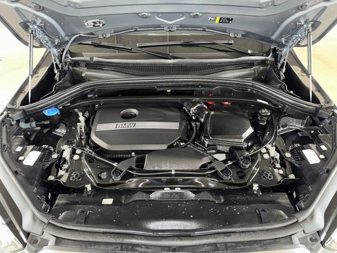 Used 2025 BMW X2 xDrive28i AWD/4WD image 35