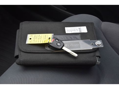 Used 2012 Honda Fit image 31