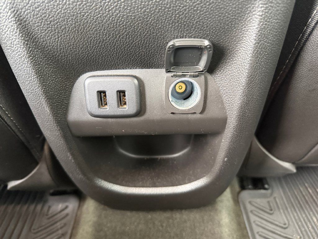 Used 2016 Chevrolet Colorado Z71 AWD/4WD image 36