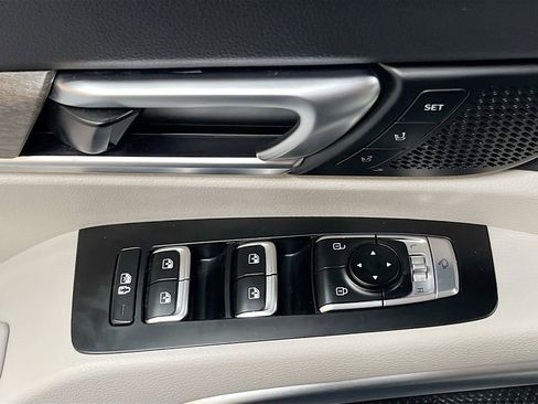 Used 2020 Kia Telluride SX w/ SX Prestige Package image 18