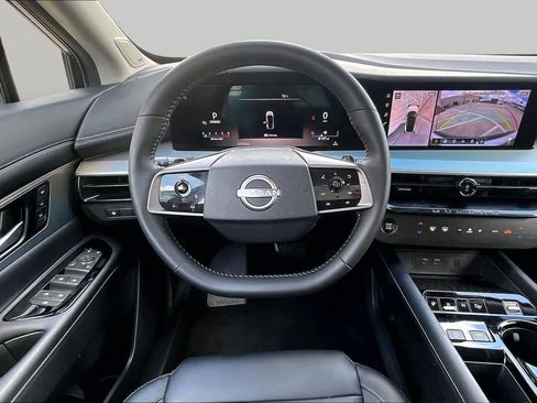 Used 2025 Nissan Murano SL w/ Cargo Package AWD/4WD image 6