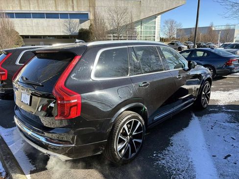 Used 2021 Volvo XC90 T8 Inscription Expression w/ Climate Package image 7