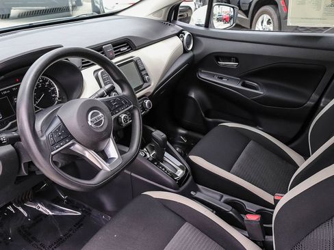 Used 2022 Nissan Versa SV FWD image 20