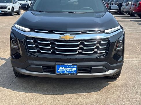 New 2026 Chevrolet Equinox LT FWD image 3