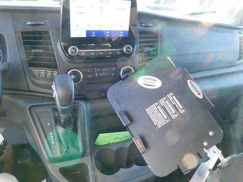 Used 2020 Ford Transit 250 Medium Roof AWD image 12