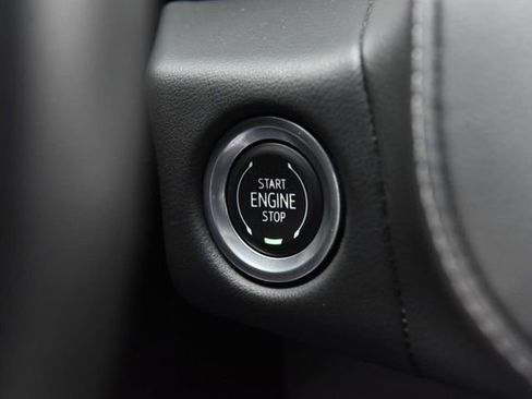 Used 2024 Chevrolet Tahoe LT AWD/4WD image 17