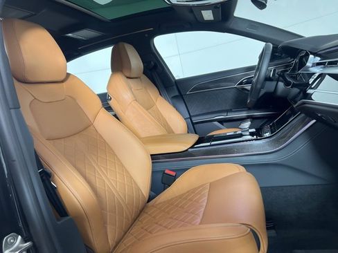 Used 2023 Audi S8 w/ S8 Executive Package image 13