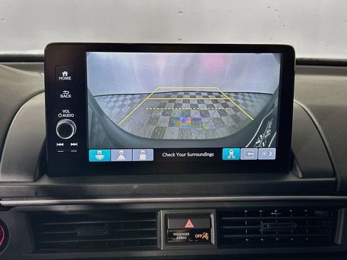 Used 2024 Honda Pilot EX-L image 13