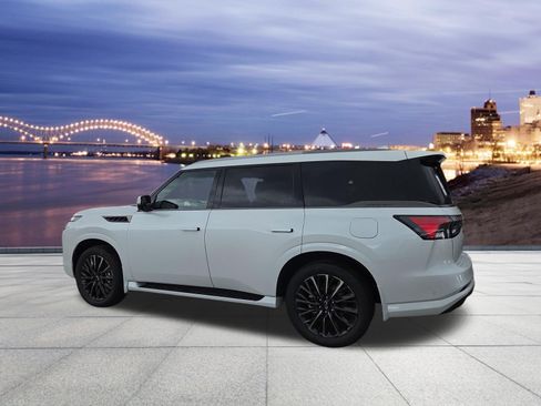 Used 2026 INFINITI QX80 Autograph w/ Premium Cargo Package AWD/4WD image 3