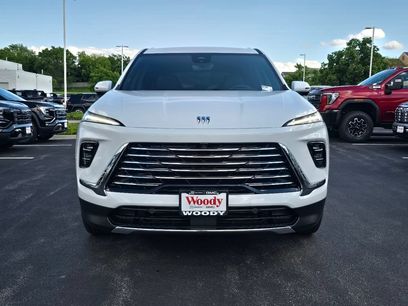 New 2026 Buick Enclave Preferred w/ Power Package