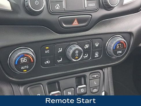 Used 2019 GMC Terrain SLE w/ Driver Convenience Package AWD/4WD image 14