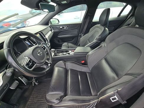 Used 2019 Volvo S60 T6 R-Design AWD/4WD image 5
