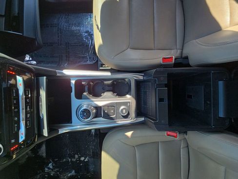 Used 2021 Ford Explorer Limited w/ Hybrid Equipment Group 310A image 19