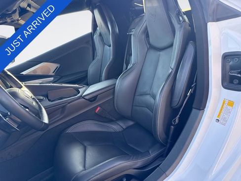 Used 2021 Chevrolet Corvette Stingray Preferred Cpe w/ Z51 Performance Package RWD image 11