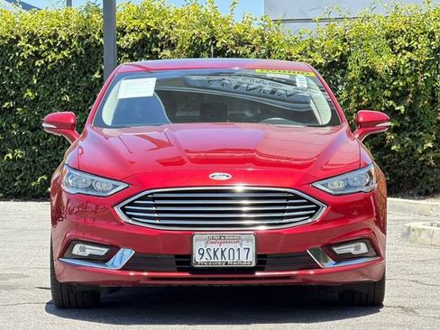 Used 2017 Ford Fusion Titanium FWD image 9