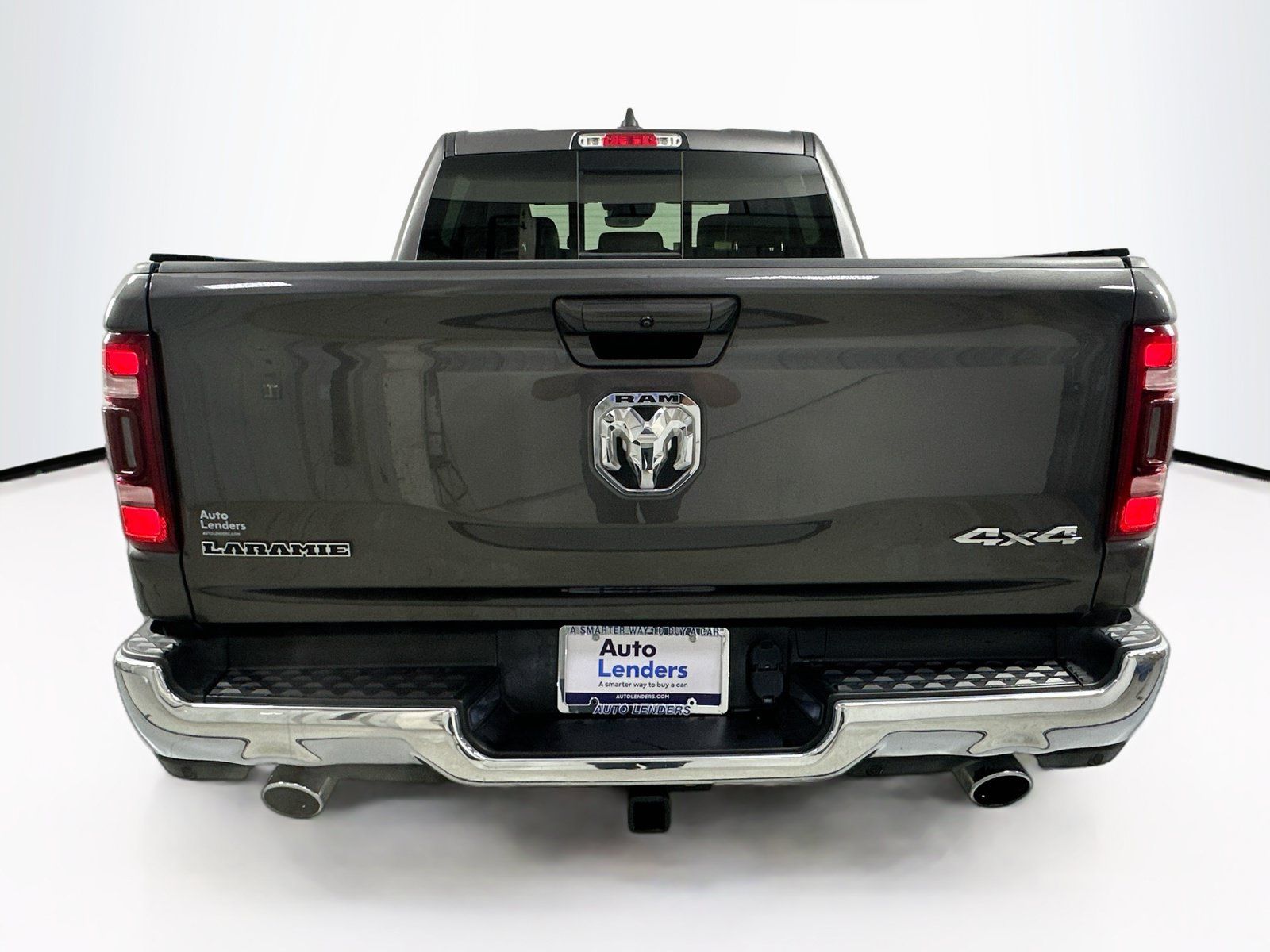 Used 2023 RAM 1500 Laramie AWD/4WD image 6