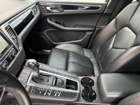 Used 2016 Porsche Macan S AWD/4WD image 11