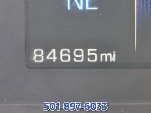 Used 2017 Cadillac XT5 Premium Luxury w/ LPO, Wheel Lock Package AWD/4WD image 25