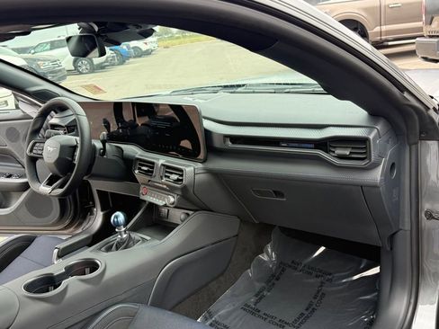 New 2026 Ford Mustang Dark Horse image 10
