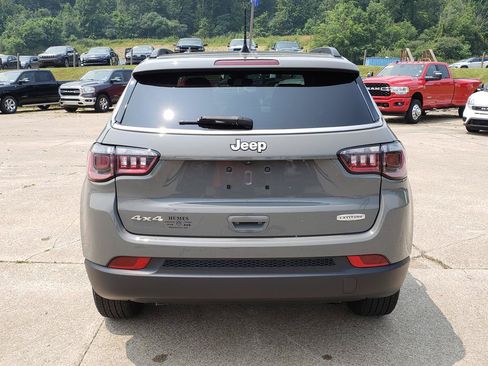 Certified 2023 Jeep Compass Latitude AWD/4WD image 4
