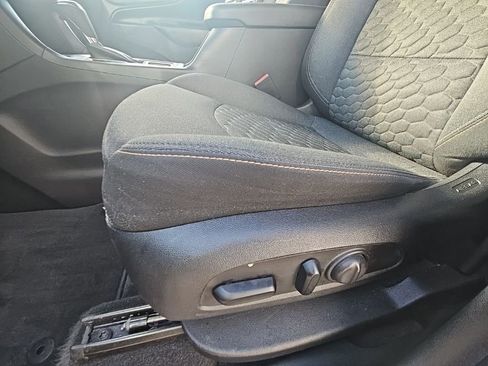 Certified 2020 Chevrolet Equinox LT image 13