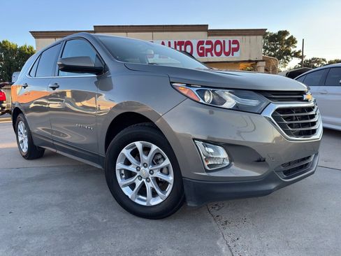 Used 2019 Chevrolet Equinox LT image 34