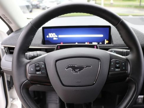 Used 2025 Ford Mustang Mach-E Premium AWD/4WD image 26