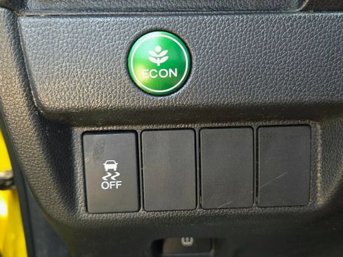 Used 2015 Honda Fit LX image 23