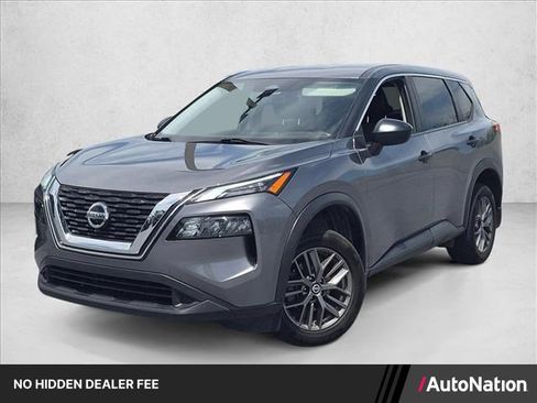 Certified 2021 Nissan Rogue S FWD image 1