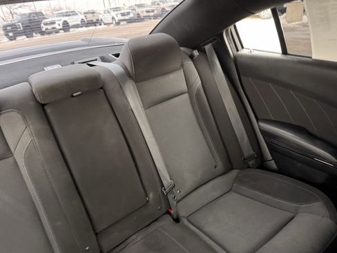 Used 2018 Dodge Charger R/T w/ Driver Confidence Group image 14
