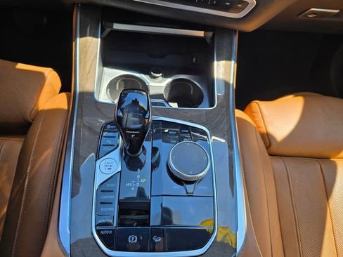 Used 2019 BMW X5 xDrive40i w/ Executive Package AWD/4WD image 22