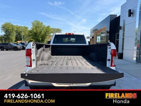 Used 2024 RAM 3500 Big Horn AWD/4WD image 9