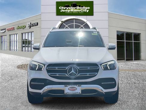 Used 2023 Mercedes-Benz GLE 350 4MATIC image 2