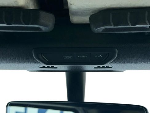 Used 2023 Jeep Wrangler Sahara image 22