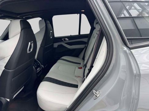 Used 2024 BMW X5 M Competition w/ Executive Package image 11