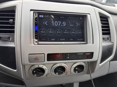 Used 2007 Toyota Tacoma PreRunner image 24