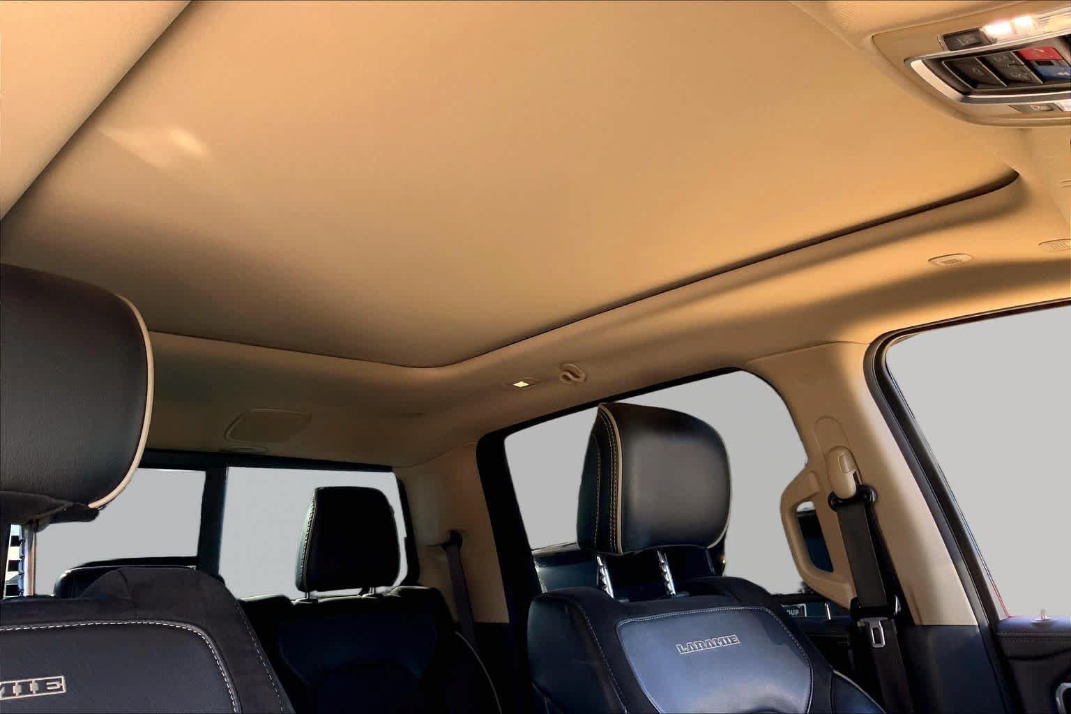 Used 2021 RAM 1500 Laramie w/ Laramie Southwest Edition AWD/4WD image 13