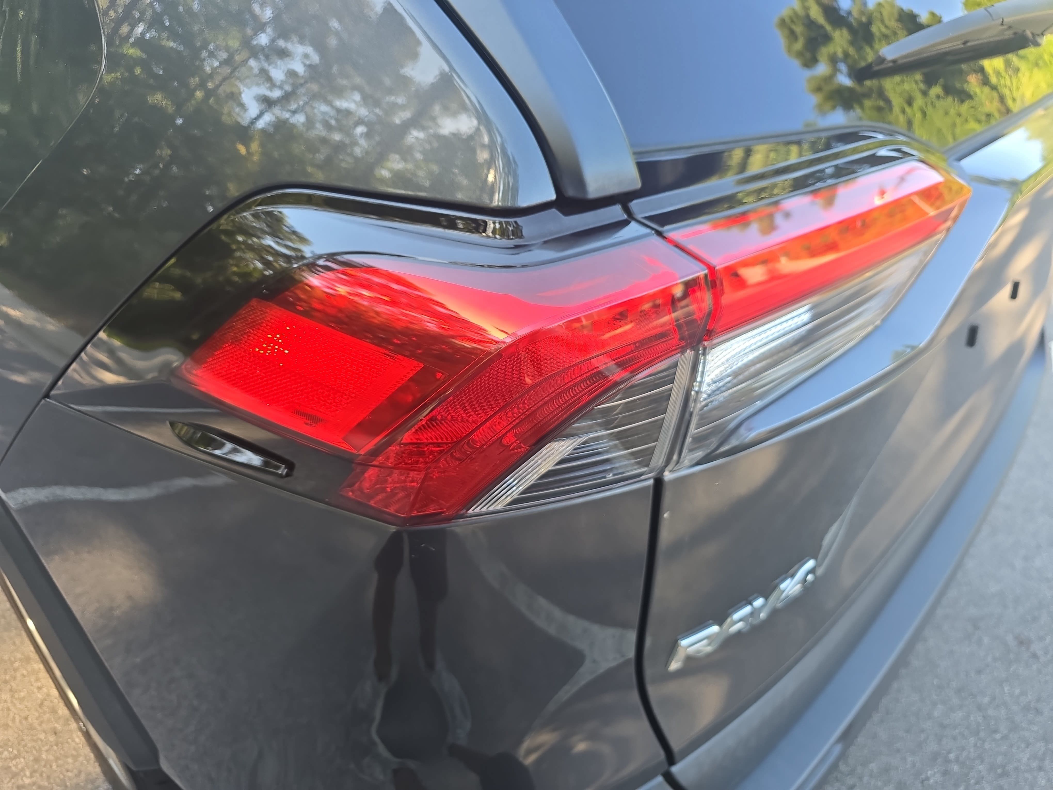 Used 2022 Toyota RAV4 LE FWD image 36