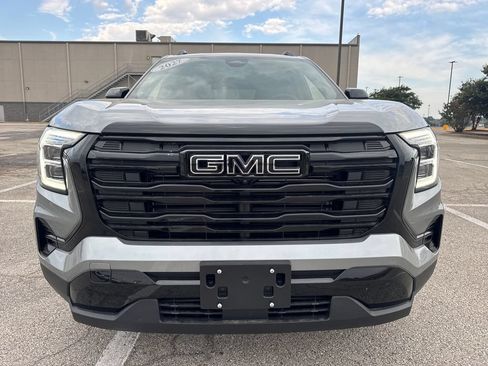 New 2027 GMC Terrain Elevation w/ Elevation Premium Package AWD/4WD image 9